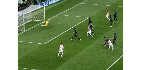 Frankrig slog Kroatien 4-2